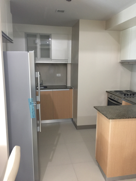 Manila – BGC Uptown House Hunting (October 5, 2018)