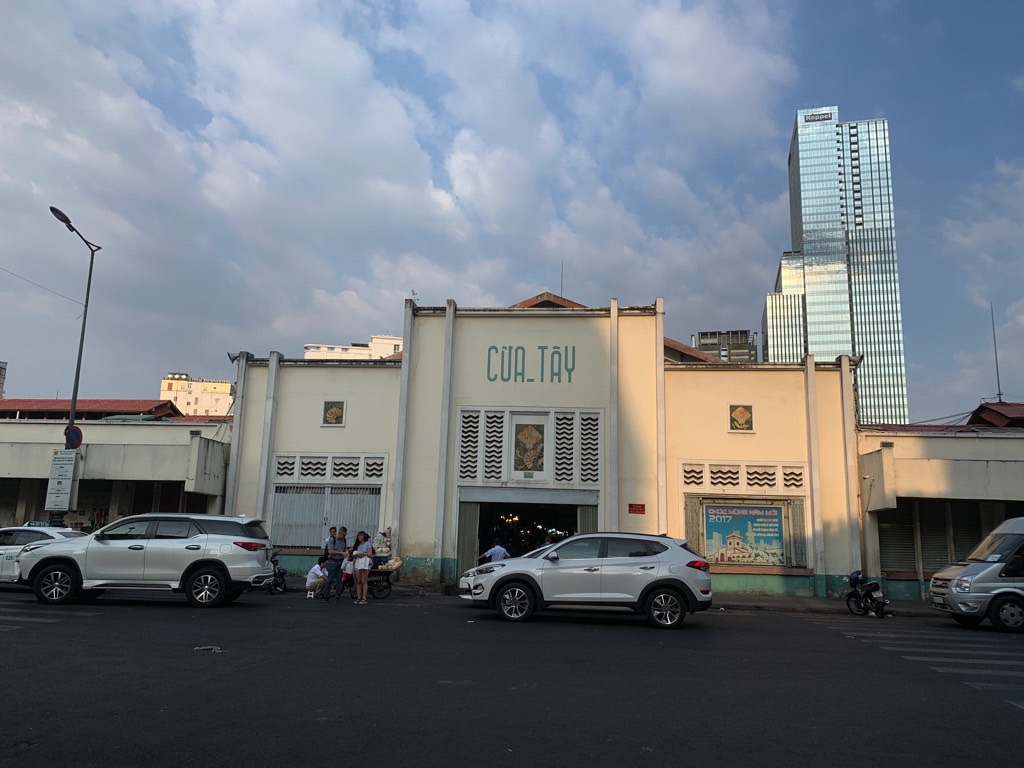 Ben Thanh Market (where all the tourists go)