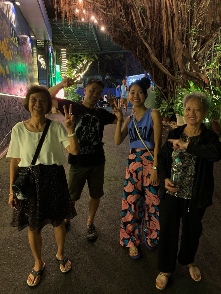 getting hyped for some Vung Tau seafood