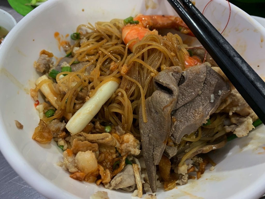 hu tieu nam vhang; Ho Chi Minh City